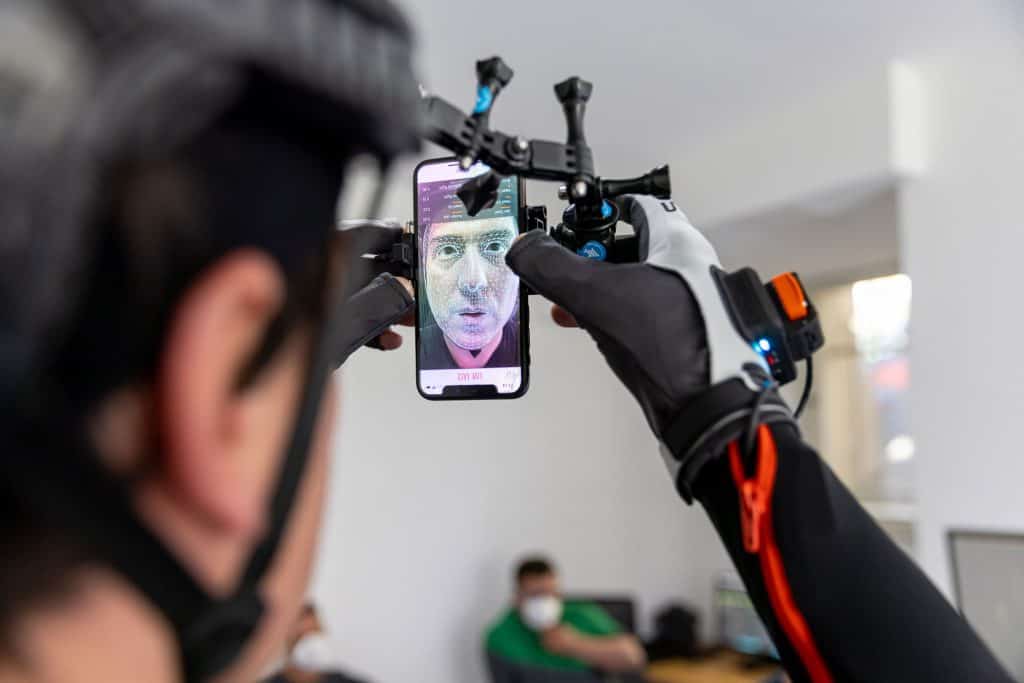 Mocap System von Xsense Studio Aufnahme Tracken menschlicher Mimik zur 3D Animation am Computer